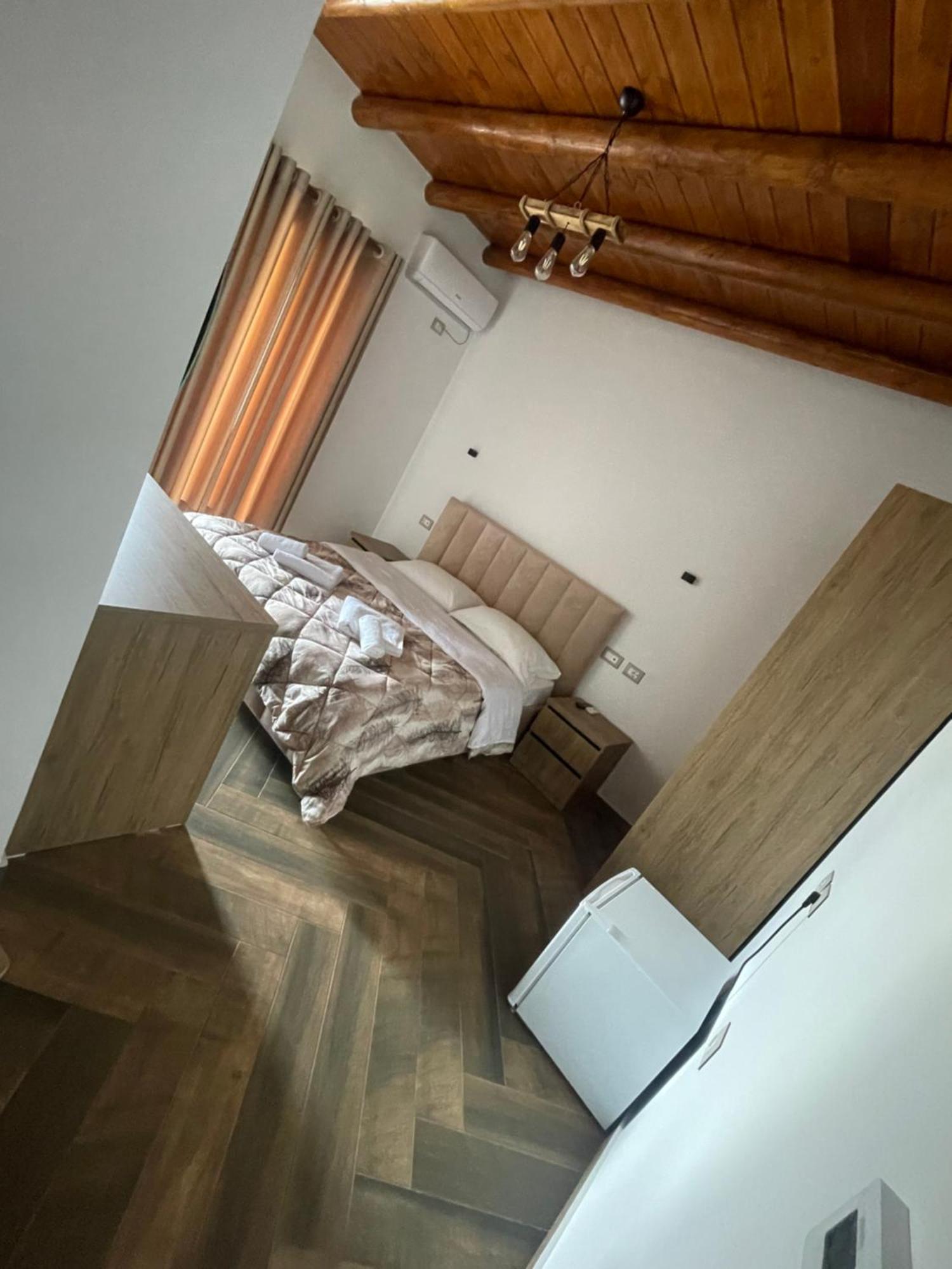 Zhaban Guest House Bracaj מראה חיצוני תמונה